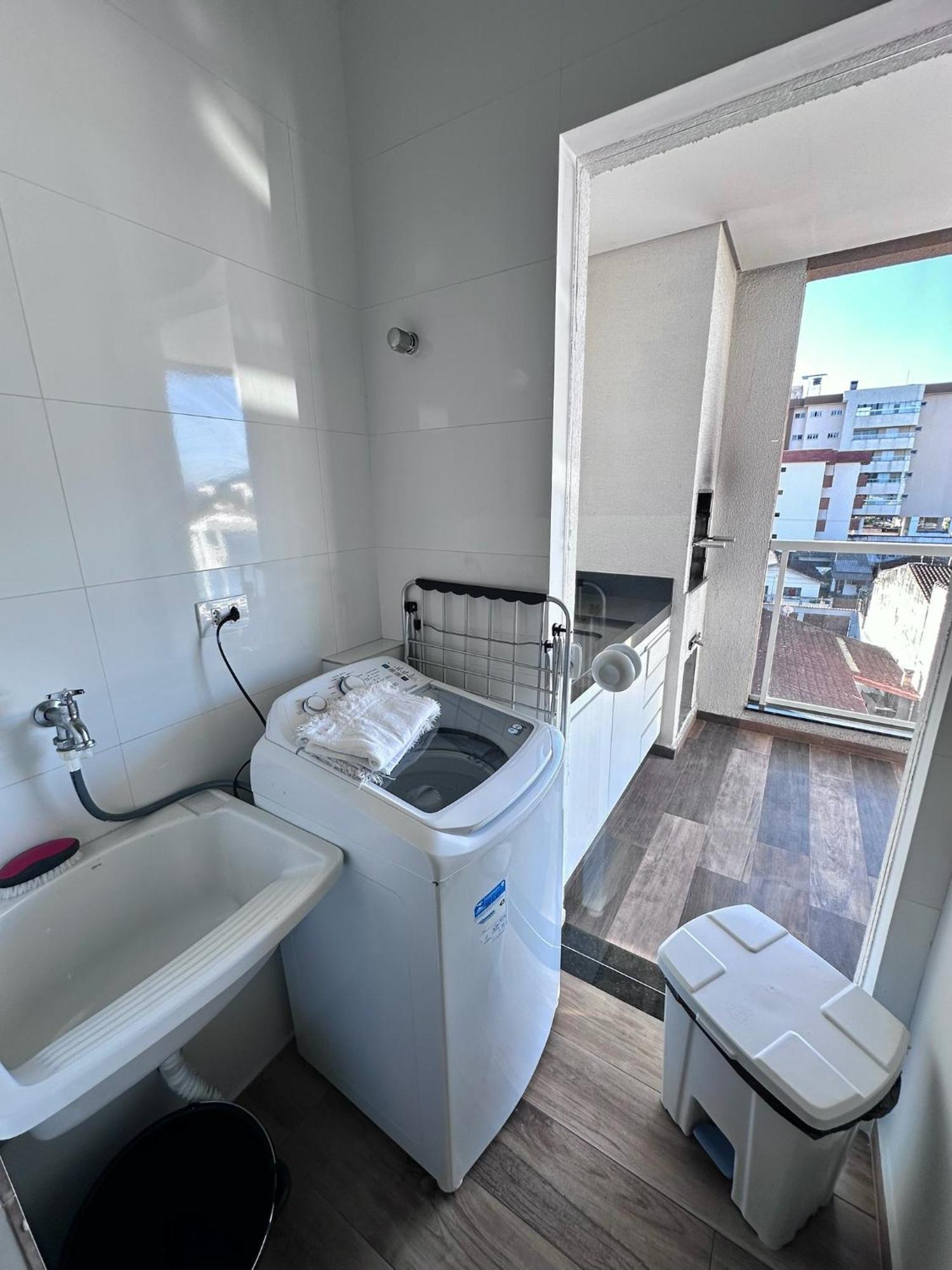 Alto Padrao 2 Qts 2 Wc Piscina Wifi-smarttv E Ar